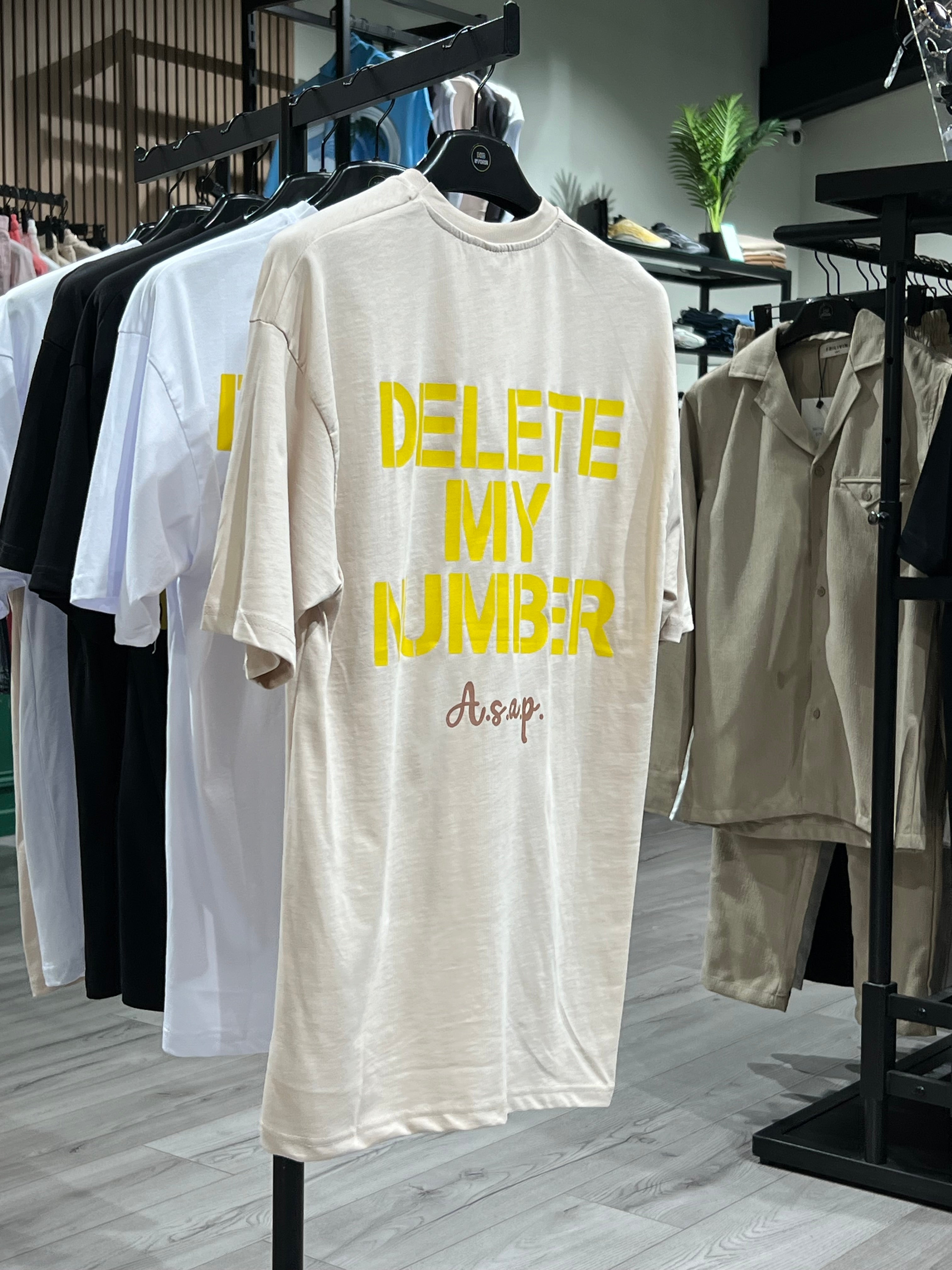 T-SHIRT- DELETE MY NUMBER